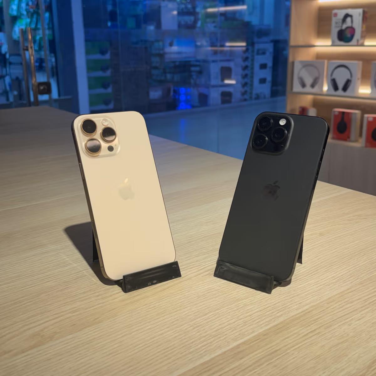 iPhone 16 Pro Max en Negro