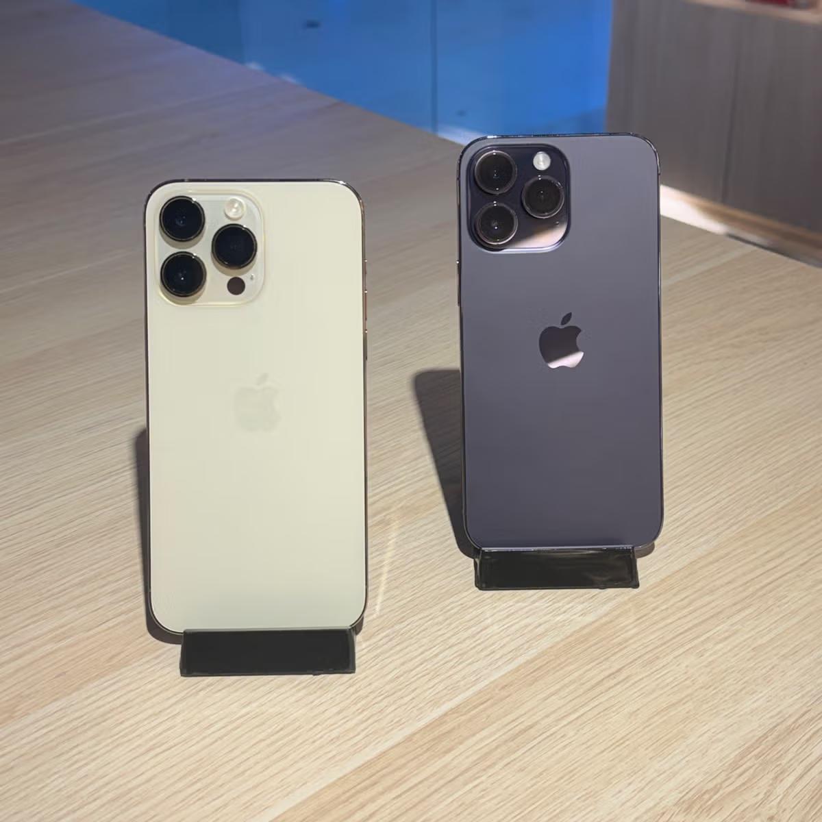 iPhone 14 Pro Max en Morado